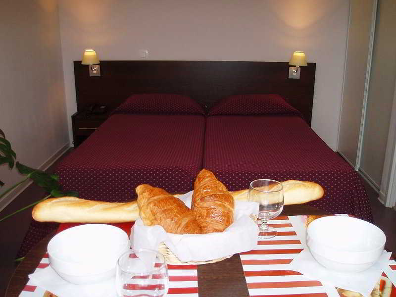 Residhotel Les Hauts D'Andilly Bagian luar foto